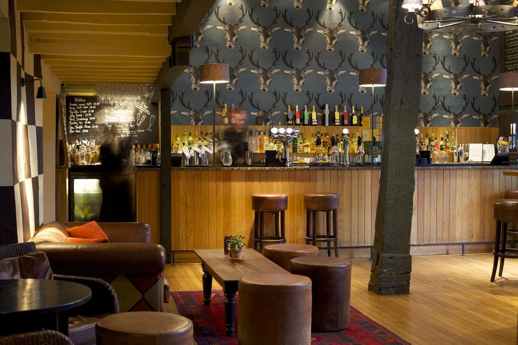 The Broadway Hotel מראה חיצוני תמונה